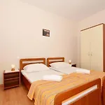 Appartement Sima *