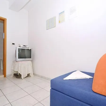 Apartament Sima *