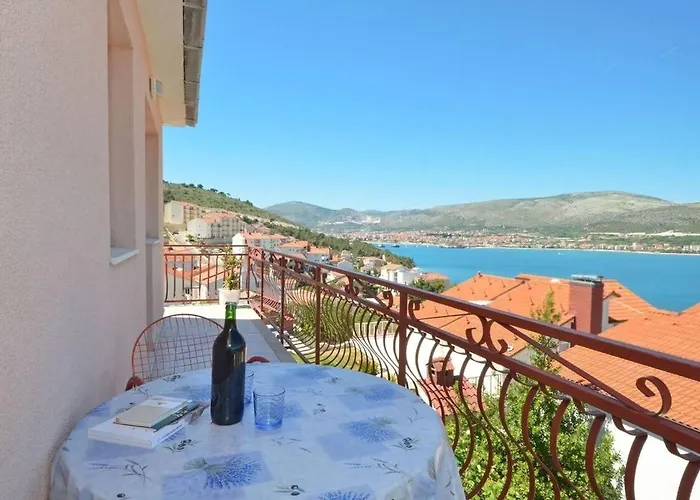 Appartement Sima Trogir